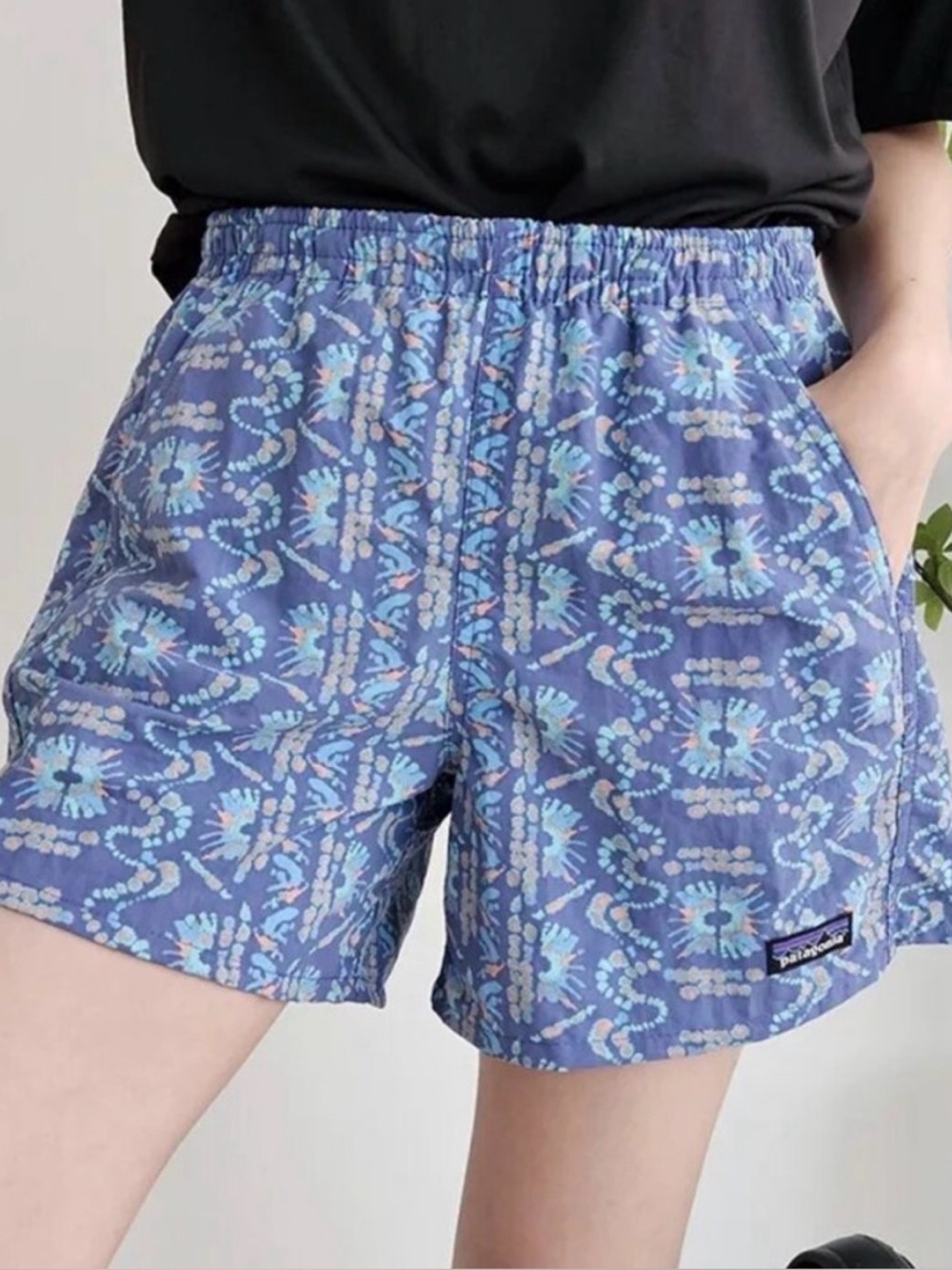 Patagonia Baggies Sunshine Dye Current Blue Elastic Waist 4” Shorts